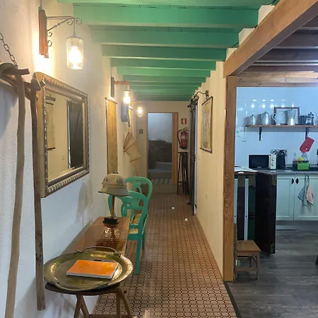 Holiday home Casa Ascarius Escarigo